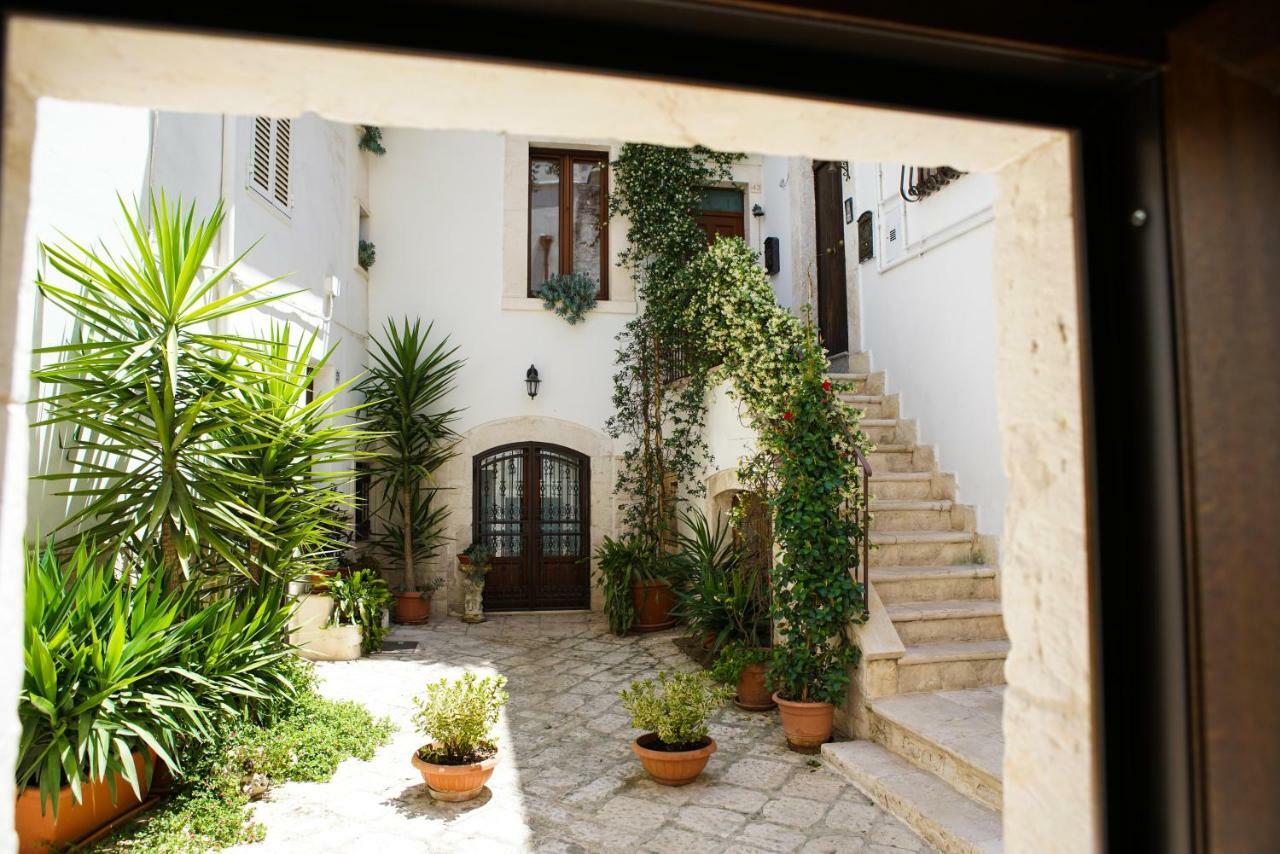 HOME 5 - Giù in Dimora Putignano Extérieur photo