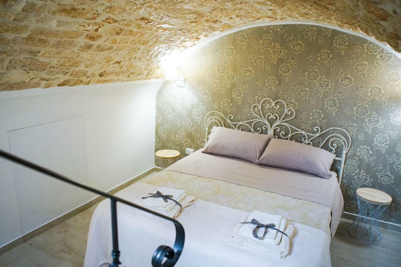 HOME 5 - Giù in Dimora Putignano Extérieur photo