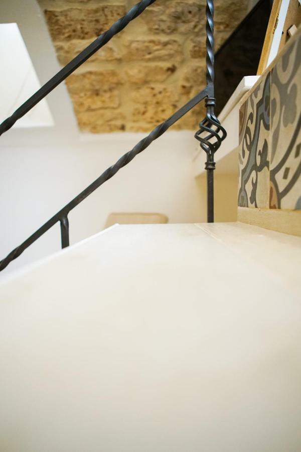 HOME 5 - Giù in Dimora Putignano Extérieur photo